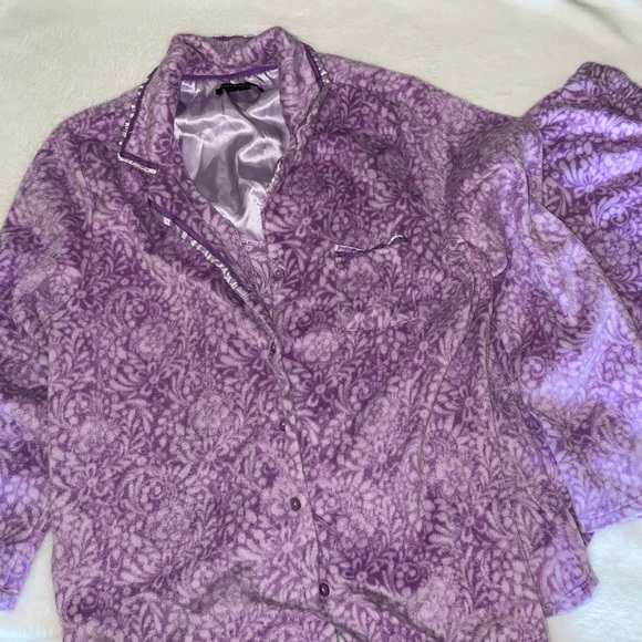 Earth Angels Other - Experience Unmatched Comfort in this Super Soft Winter Pajama Set!